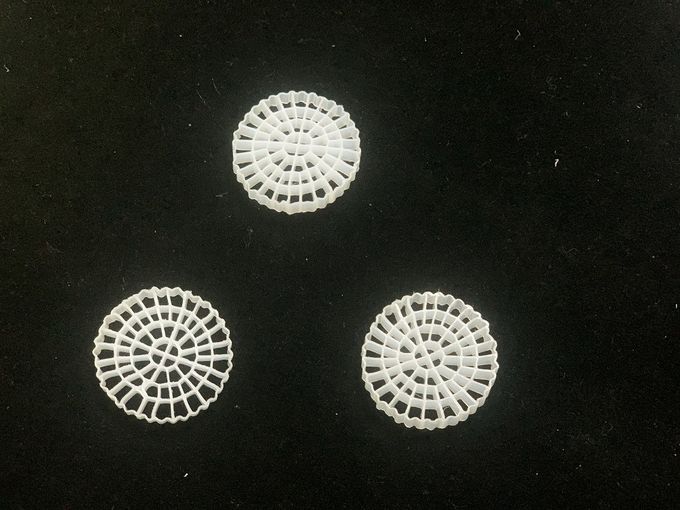 HDPE flotante de la Virgen de filtro de la gota del estanque de peces 1000m2/M3 medios 0